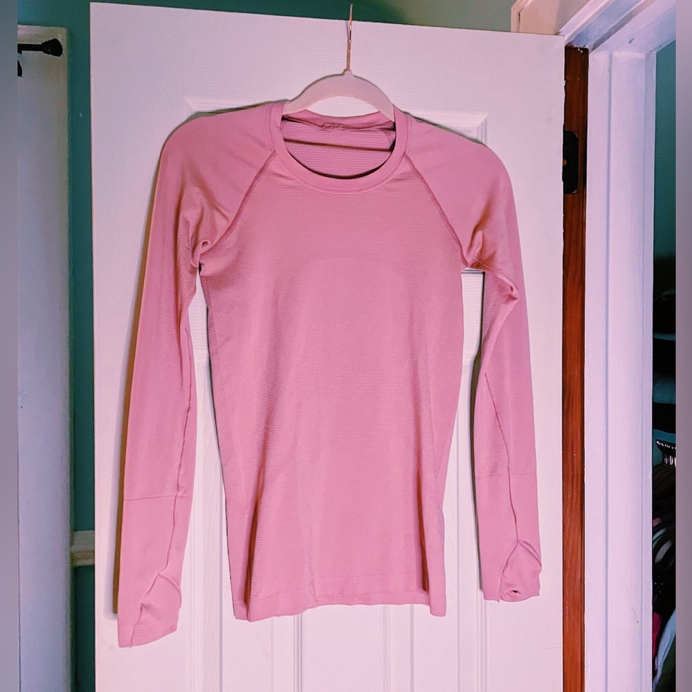 Lululemon Swiftly Tech 2.0